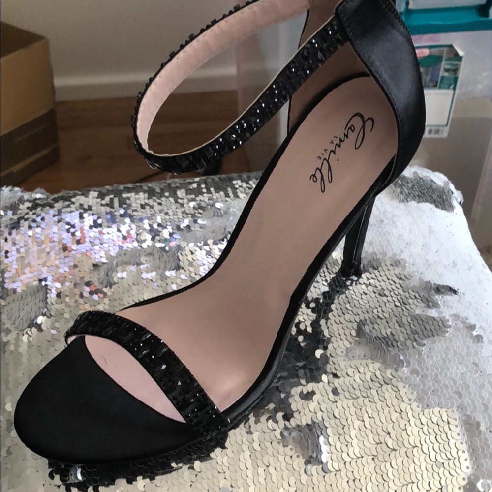 Perfect Satin Black Rhinestone Strappy Heels 👠